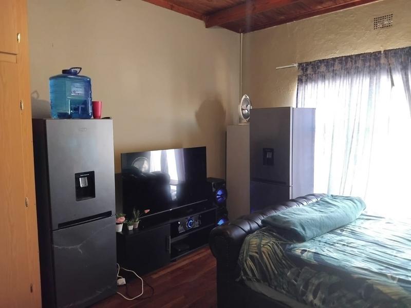 2 Bedroom Property for Sale in Potchefstroom North West